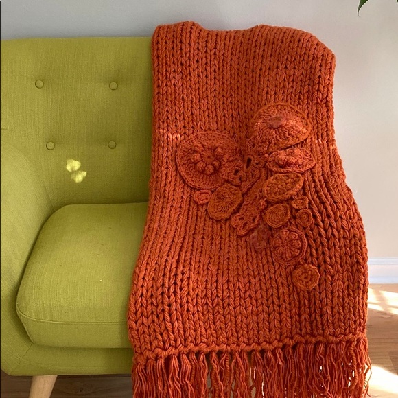 One of a kind Hand knitted Orange Chunky Throw - Picture 4 of 9